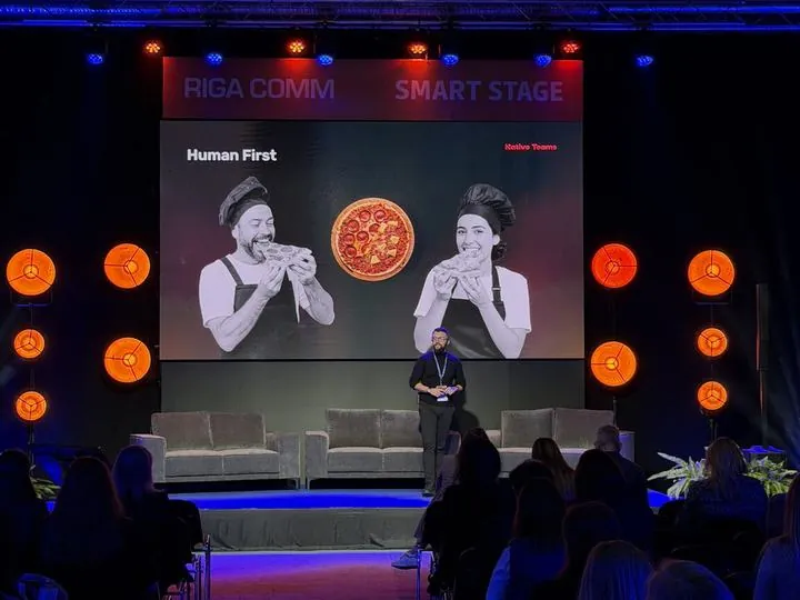 Skerdi Sino speaking at RigaComm in Riga